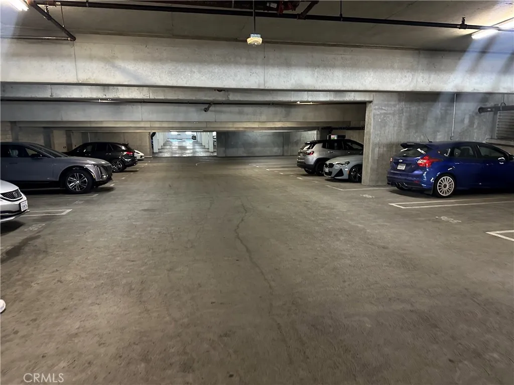 645 W 9th Street 529, Los Angeles, California 90015 home-pic-44